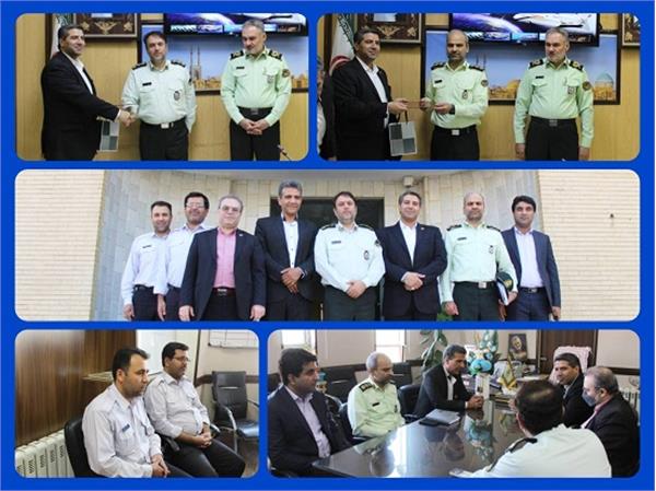 مدیرکل ICT استان با معاون فاوای نیروی انتظامی یزد دیدار و از بخش های فنی این  معاونت بازدید کرد