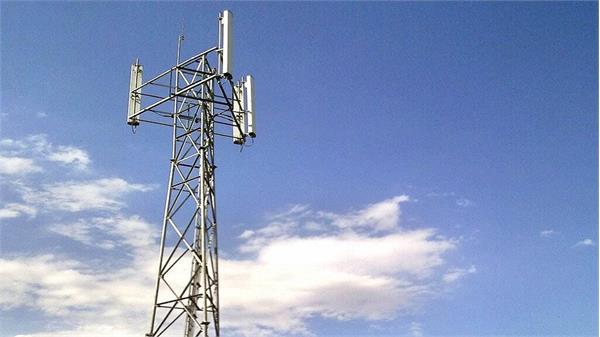 دسترسی روستای مزرعه خسرو شهرستان تفت به اینترنت پرسرعت همراه 4G فراهم شد