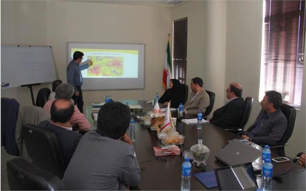 بررسی فنی امکان استفاده اپراتورهای تلفن همراه از ظرفیت سایت های یکدیگر در استان یزد