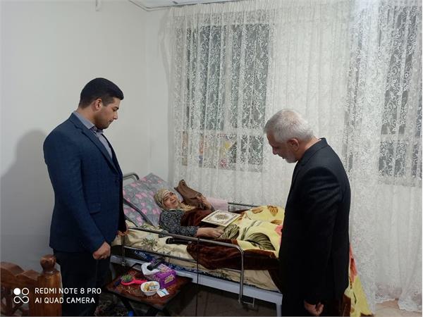 عزت امروز کشور مرهون ایثار، مجاهدت و فداکاری شهدا و ایثارگران است