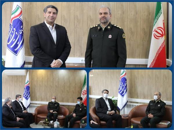 تعامل و همکاری بخش ارتباطات و فناوری اطلاعات استان یزد با پلیس فتا برای افزایش آگاهی عمومی و کاهش آسیب های فضای مجازی