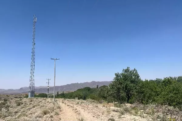 اهالی روستای گنوییه بافت استان کرمان به اینترنت پر سرعت متصل شدند