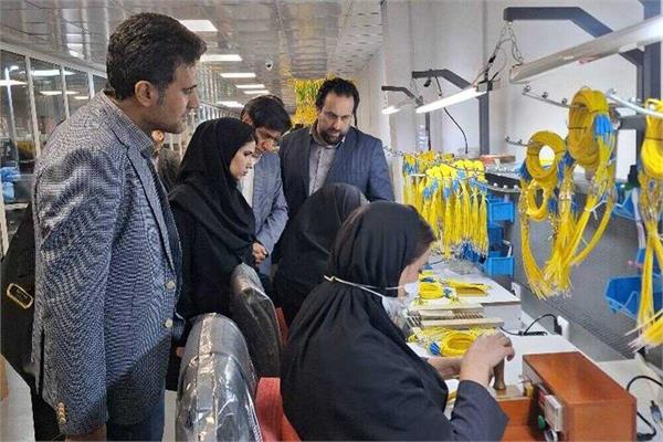 بازدید از شرکت تولیدکننده تجهیزات فیبر نوری در استان لرستان